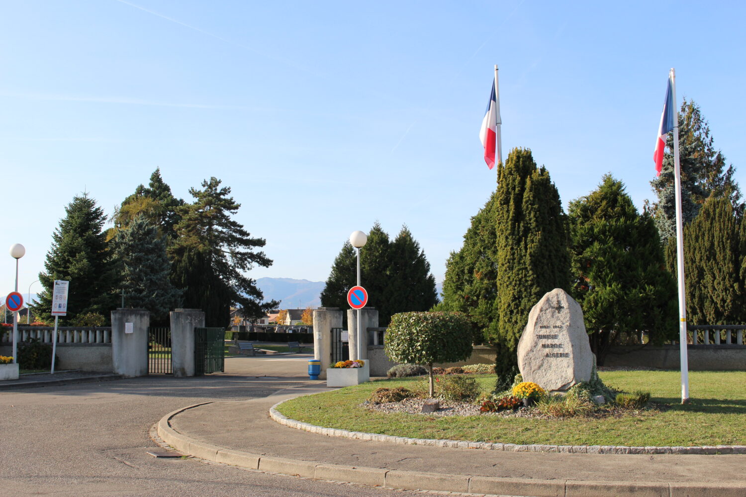 Police du cimetière à l’occasion de la Toussaint